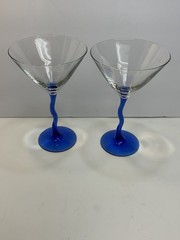 Set of 2 Courbe by LIBBEY GLASS COMPANY Martini Glasses