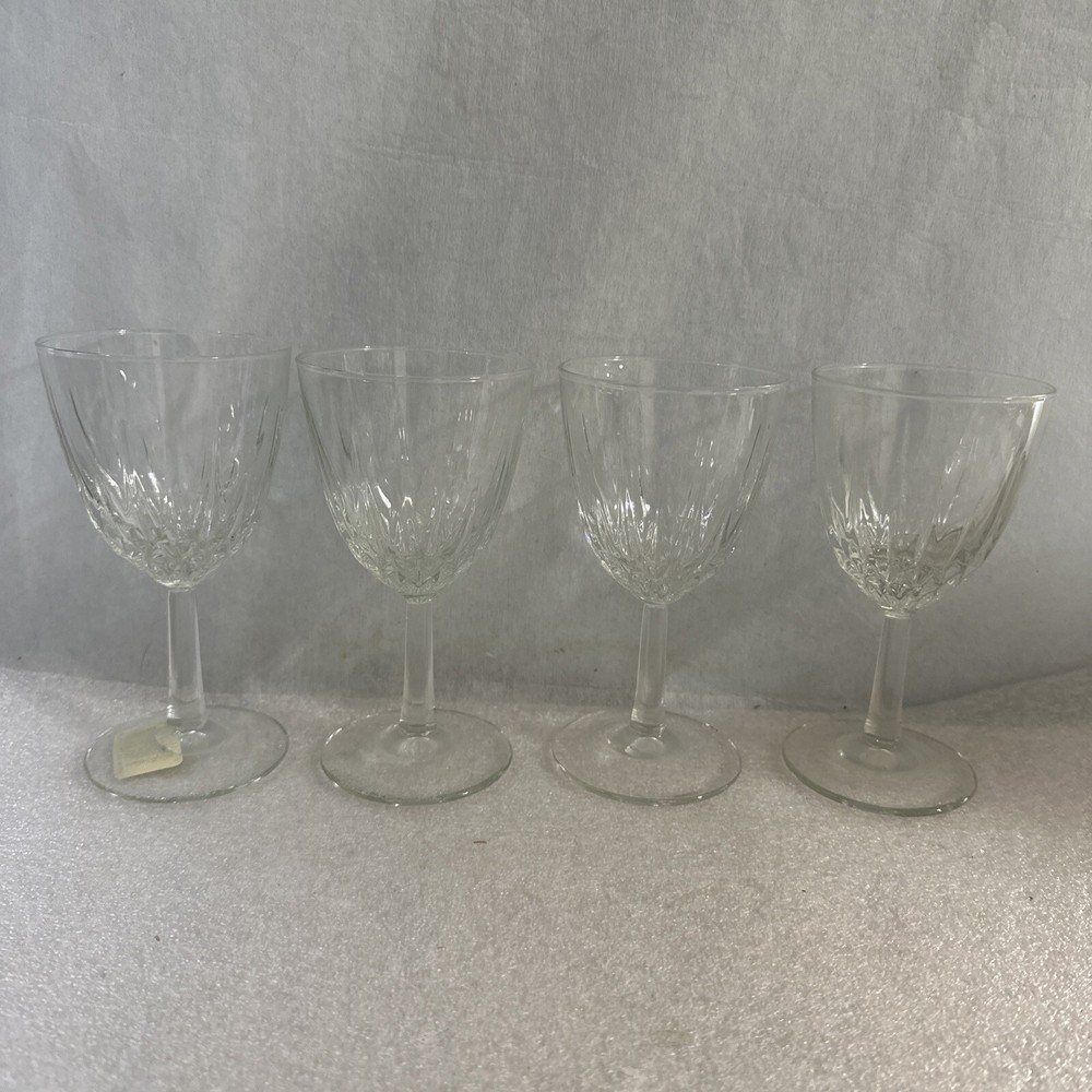 4 Cristal D’Arques Durand France DIAMANT Stemware Wine Glasses Goblets 6 1/2 oz