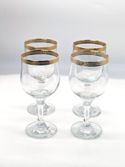 Set of 4 Vintage Celeni Mid Century 22 kt. Etched Gold Rim/Trim Wine Goblets