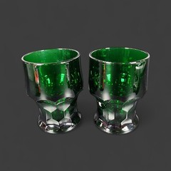 2 Georgian Emerald Green Tumbler Glasses Honeycomb Drinkware 4.25” Unmarked