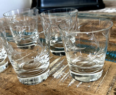 Set 6 Heavy Cut Crystal Whiskey Glasses Pretty Leaf Design Weighted Bottoms XLNT