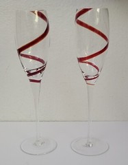 PIER 1 Red Candy Cane Swirl Swirline Champagne Glass Glasses 9 7/8″ Tall Pair