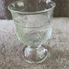 Vintage Indiana Glass Cabbage Pebble Leaf Goblet 5 3/4”