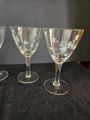 Toscany TOY26 Pattern 4 Wine Goblets Glasses Gray Cut Etched Floral 6″
