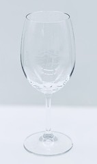 Robert Mondavi Waterford Crystal Austria Etched Clear 8″ Wine Glass SIGNED NEW