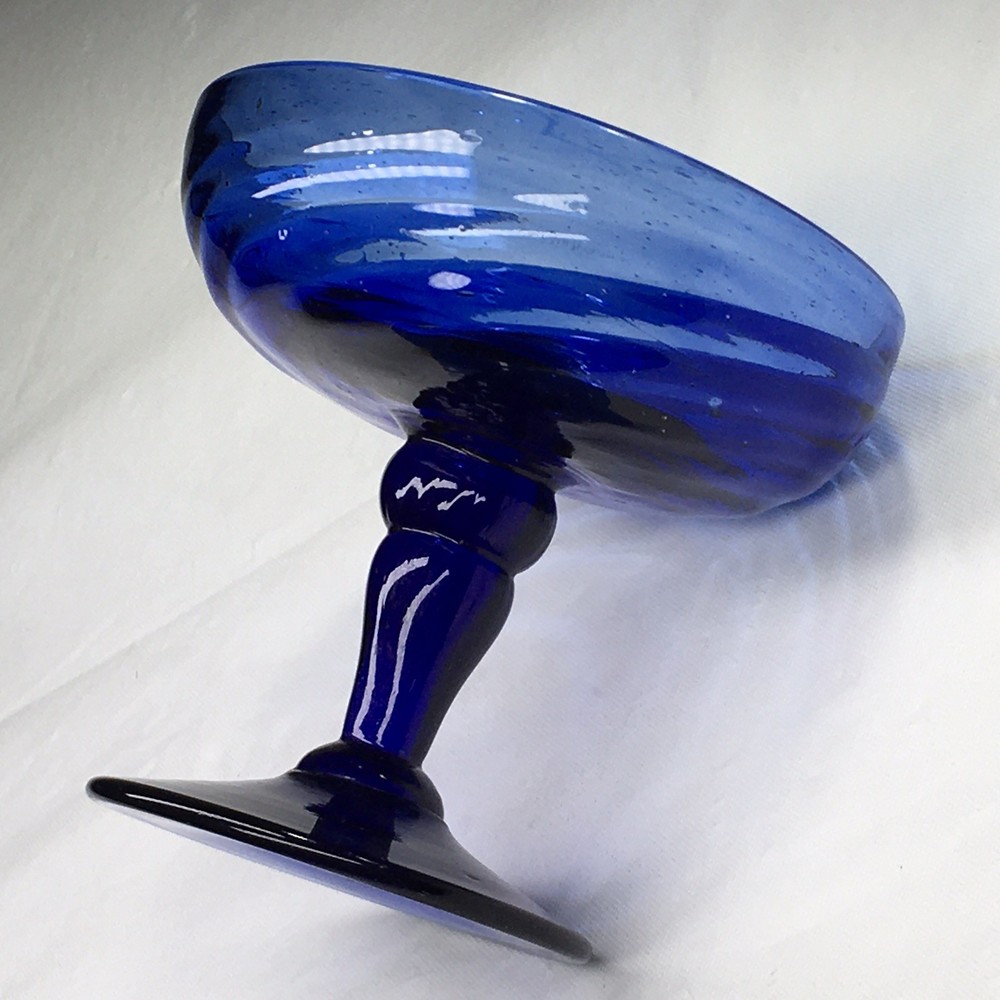 Avalos Mexican Art Glass Champagne / Sherbet Glass Cobalt Blue Swirl 3.75″ Tall.