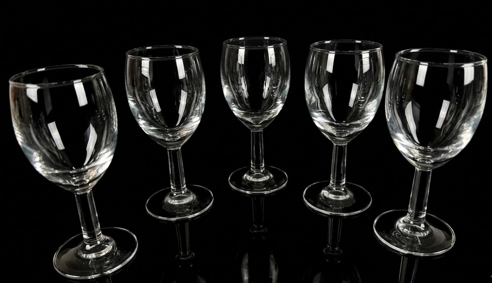 Vintage Set of 5 Vintage Clear Glass Cordial Sherry Glasses 4.5″ Stemmed Shot