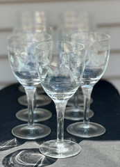 Set Of 9 Vintage Standard Glass Criss-Cross w/ Bands 7-1/4″ Wine Water Goblets**
