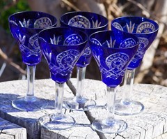 VINTAGE Bohemian Cobalt Glass WINE GLASSES Set of 5 1960’s ELEGANT! RARE FIND!