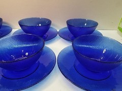 RARE Vintage Arcoroc Royal Sapphire cobalt blue glass bowls/plates set of 6 EUC