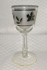 Libbey Glass Silver Foliage Leaf Wine Sherry MCM Cordial Small 5.75 Tall