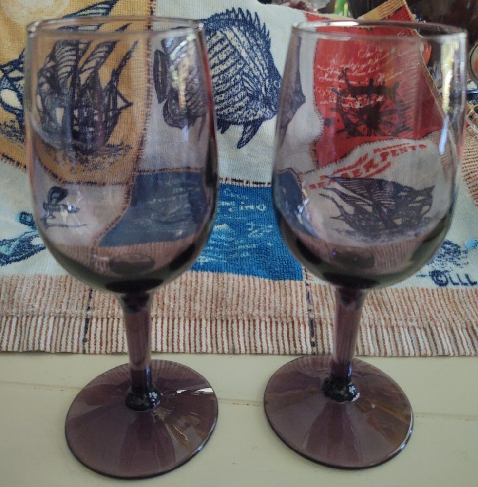 Vintage 6″ Stemmed Amethyst Purple Wine Glasses Set of 2 Holds 6 Ounces
