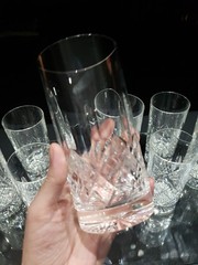 (1) Highball Tumbler 5-5/8″ Glass Cut Clear Crystal Edinburgh Montrose signed