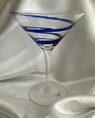 Lot of 2 Pier 1 Crystal Martini Glasses Swirline Cobalt Blue 7” Mouth Blown New