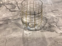 Gold Stemless Tumbler Wine Glasses 5″- Set of 4. Excellent Condition.