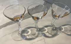 Novelty Barware «Tipsy» Martini Glasses Set of 3 Gay Fad Studios