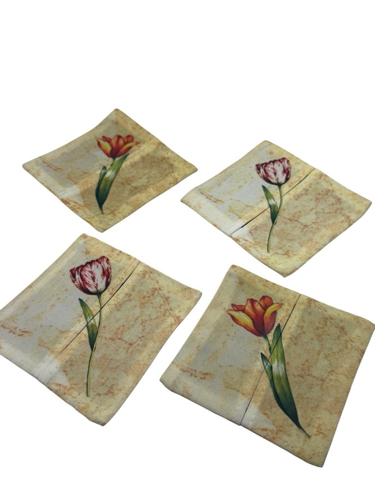 Floral Wine Glass Sleeves Fabric Protective Pouches Set of 4 Tulip Design