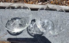 Vintage MCM Etched Cordial Champagne Wine Glasses Set of Two 4.5″