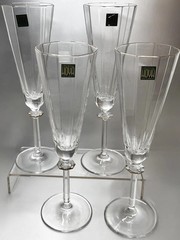 RARE/HTF Set (4) HOYA Crystal Champagne Wine Flutes Glasses w/Gold Trim/Accents