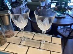 2 Durand FLORENCE Frosted Petals Flower Wine Glass