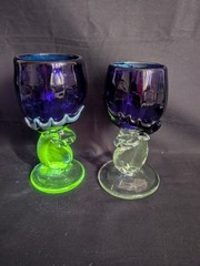 2 Cobalt GLOWY! Art Glass STAG DEER ELK Wine Glasses Silver Black Signed Dated