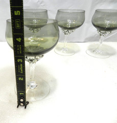 4 Sasaki Hawthorn Smoke Black/Gray Coronation Stim 4.5″ Tall Wine Glasses B31K