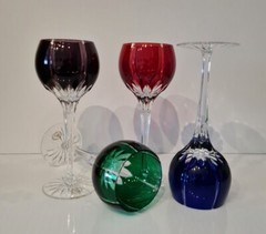 AJKA CASTILLE MULTICOLOR CASED LEAD CRYSTAL WINE HOCK GOBLETS, SET OF 4