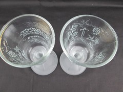 Vintage Tiara Exclusive Clear Glass Lord’s Last Supper Wine Goblets – Set of 2