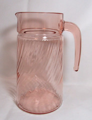 Cristal D’Arques Durand France ROSALINE PINK 48 Ounce Swirl Pink Optic PitcherGC