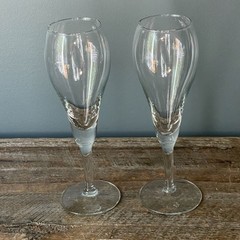 Vintage Anchor Hocking Tulip Champagne Glasses – Set of 2 – 8.5″ Tall
