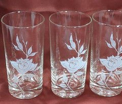 Vintage LIBBEY- WHITE ROSES 5.5″ Drinking Glasses Tumbler High Ball – Set of 4